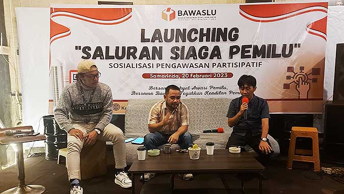 Diskusi Publik Sekaligus Launching Saluran Siaga Pemilu oleh Bawaslu Kaltim.