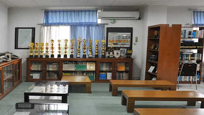 INFORMASI: Berbagai buku mengenai data pembangunan di Kaltim, ada di perpustakaan Bappeda