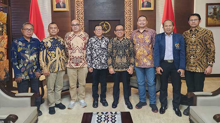 Bertemu jajaran Pengurus PWI Pusat,, Mensesneg Pratikno siap wujudkan Gedung Ikonik di Yogyakarta dan Pusat Diklat Internasional.