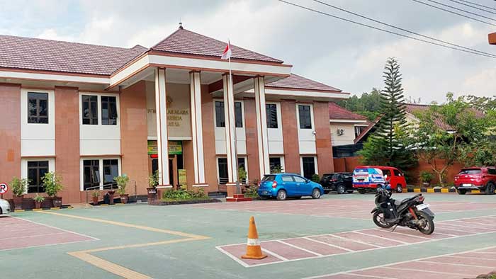 Kantor Pengadilan Agama Samarinda di Jl. Juanda.