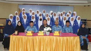 kinjungan-smpit-icbs-ke-dprd-kukar