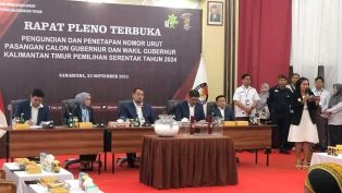 kpu-kaltim-rapat-pleno