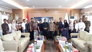 kunjungan-pengurus-ikm-ke-pj-gub-kaltim