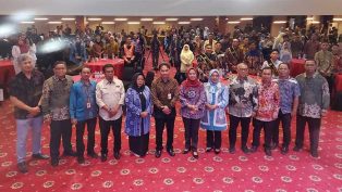 malam-anugerah-pemuda-kaltim