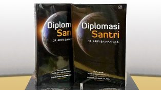 resensi-diplomasi-santri