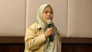 Komisioner KPU Samarinda, Yustiani
